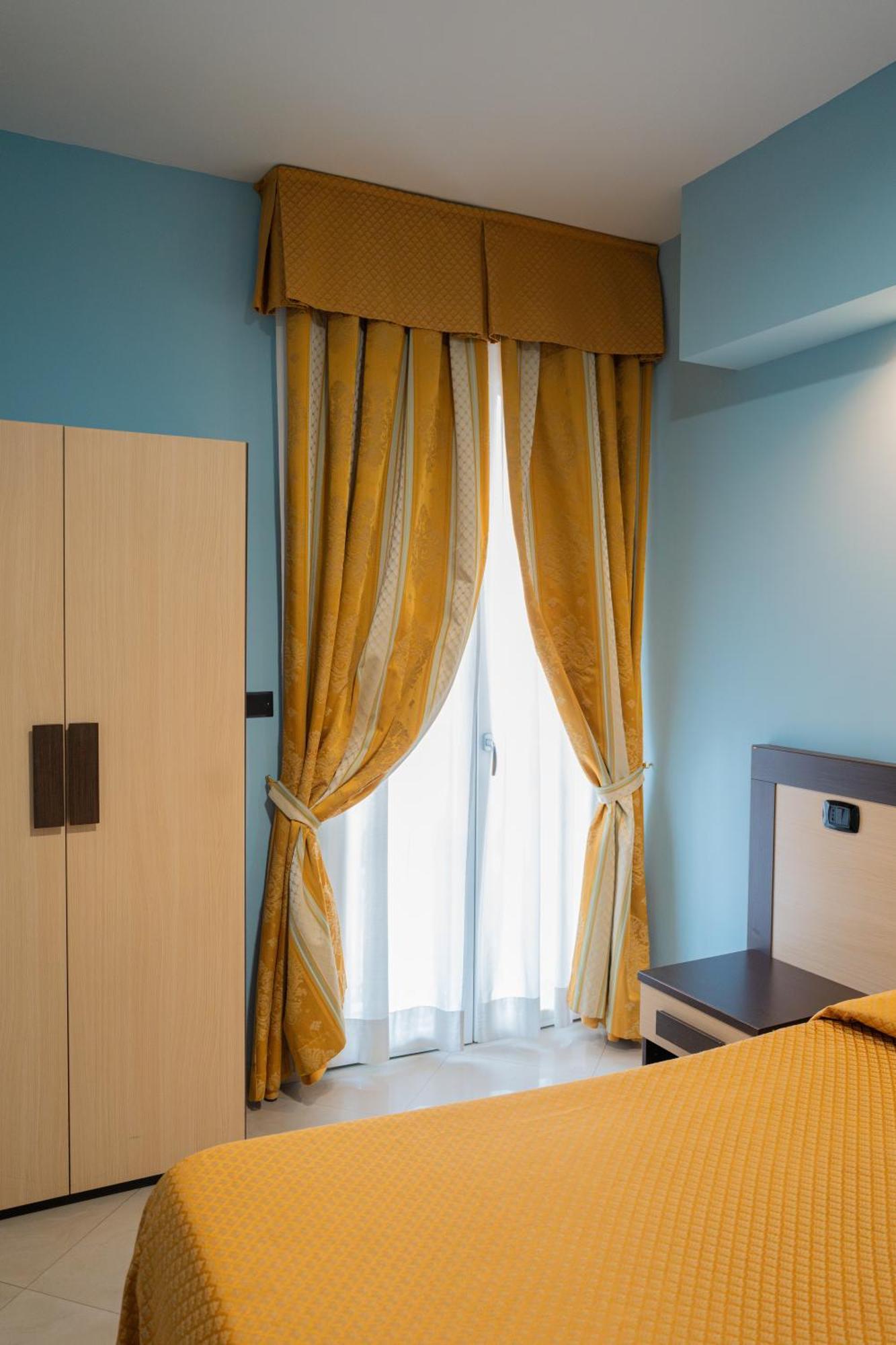 Hotel Residence Sestriere Moncalieri Buitenkant foto