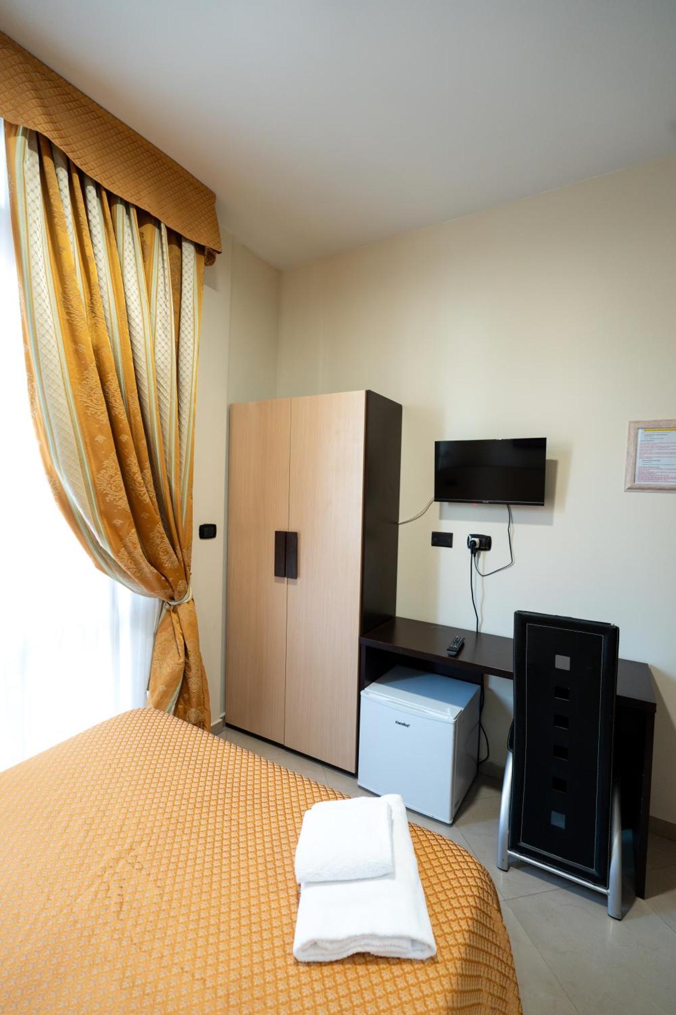 Hotel Residence Sestriere Moncalieri Buitenkant foto