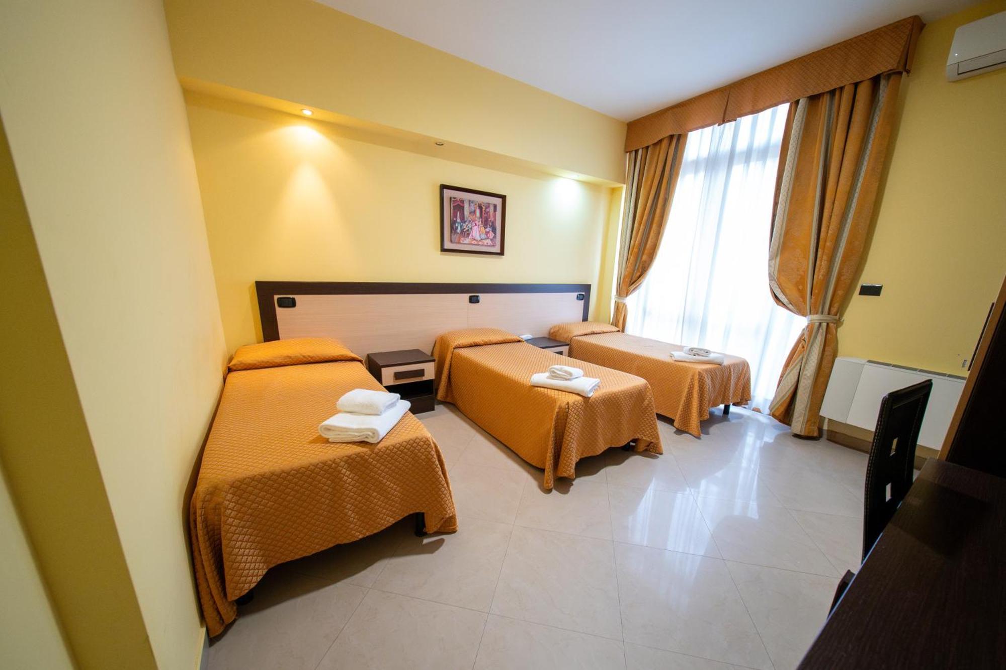 Hotel Residence Sestriere Moncalieri Buitenkant foto